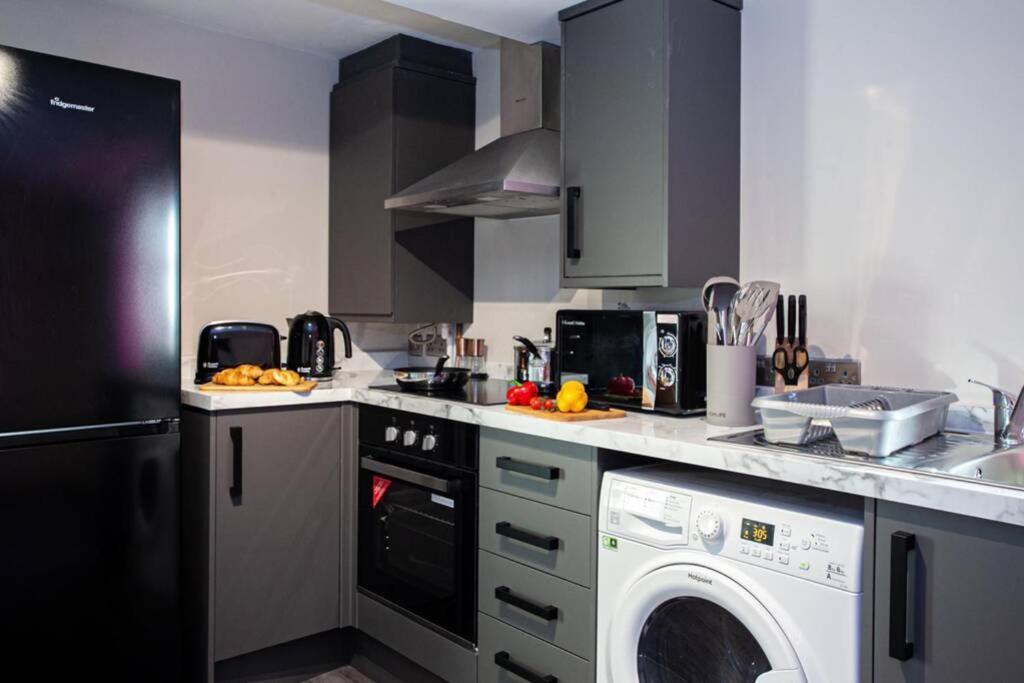 Fabulous Newly Refurbished Apartment - Great Links Bury  Bagian luar foto